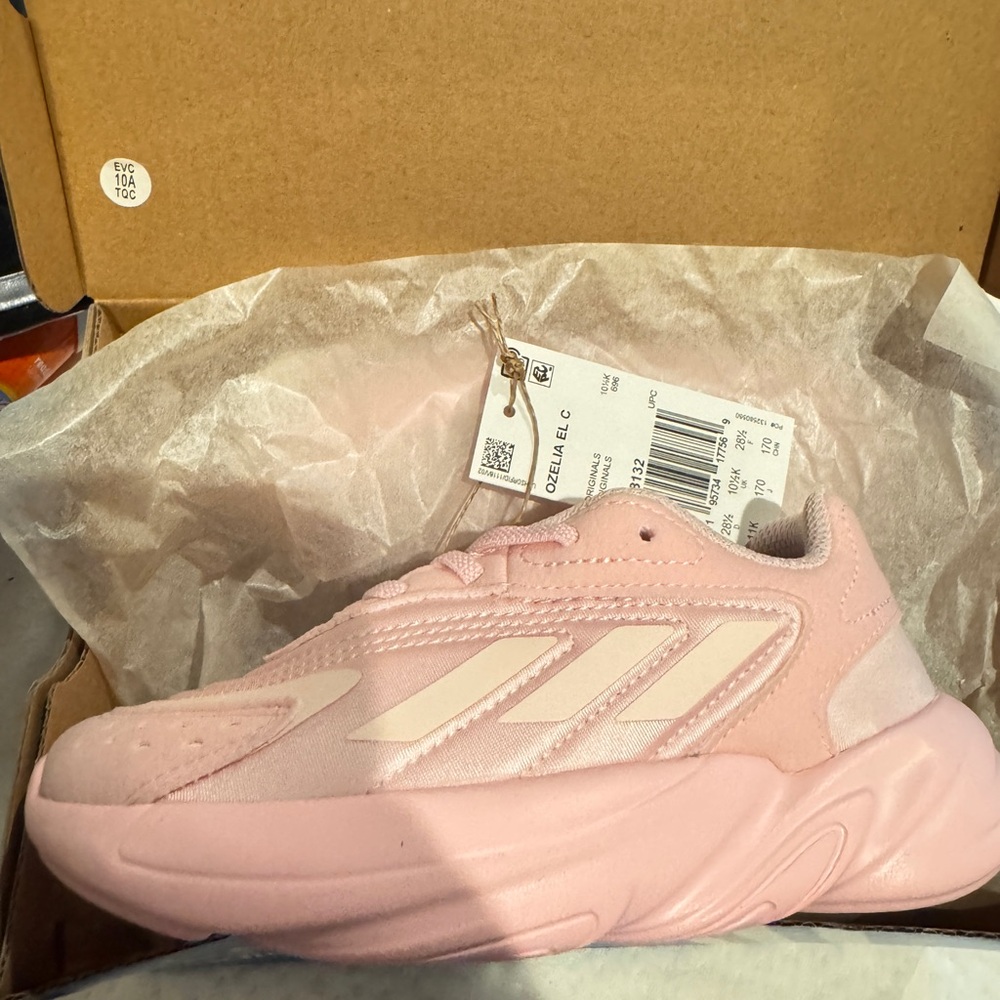 Adidas Pink Sneakers Ozelia NWT size 11k in box